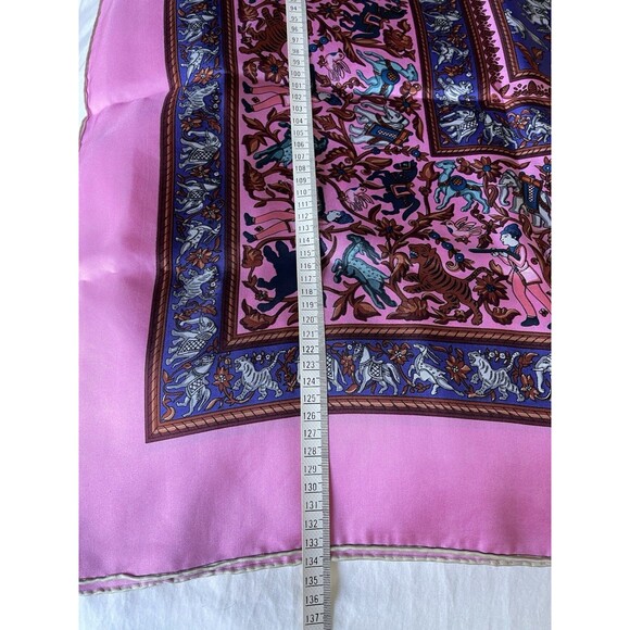 NIB HERMES 140cm Giant Silk Scarf Shawl Chasse en Inde Pink Purple Vintage RARE - Picture 16 of 16